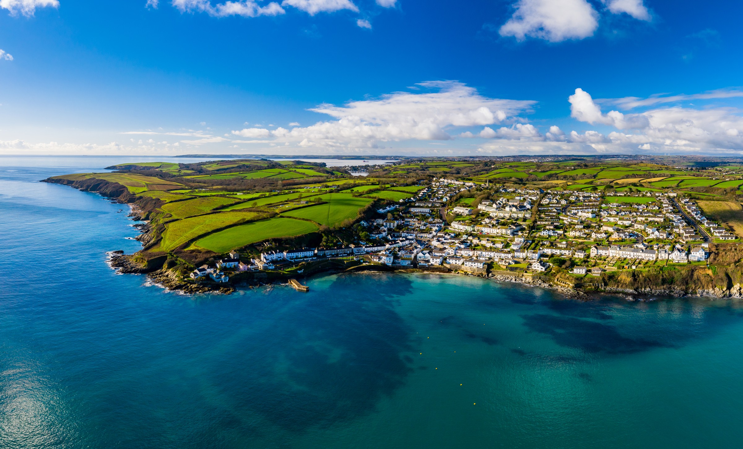 Blue water and green fields around Portscatho on the Roseland